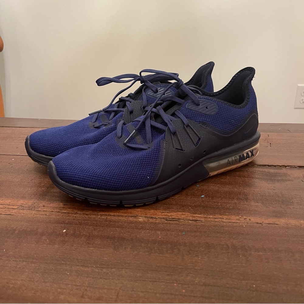 Nike air max Men size 9.5. Sequent 3 Obsidian blue